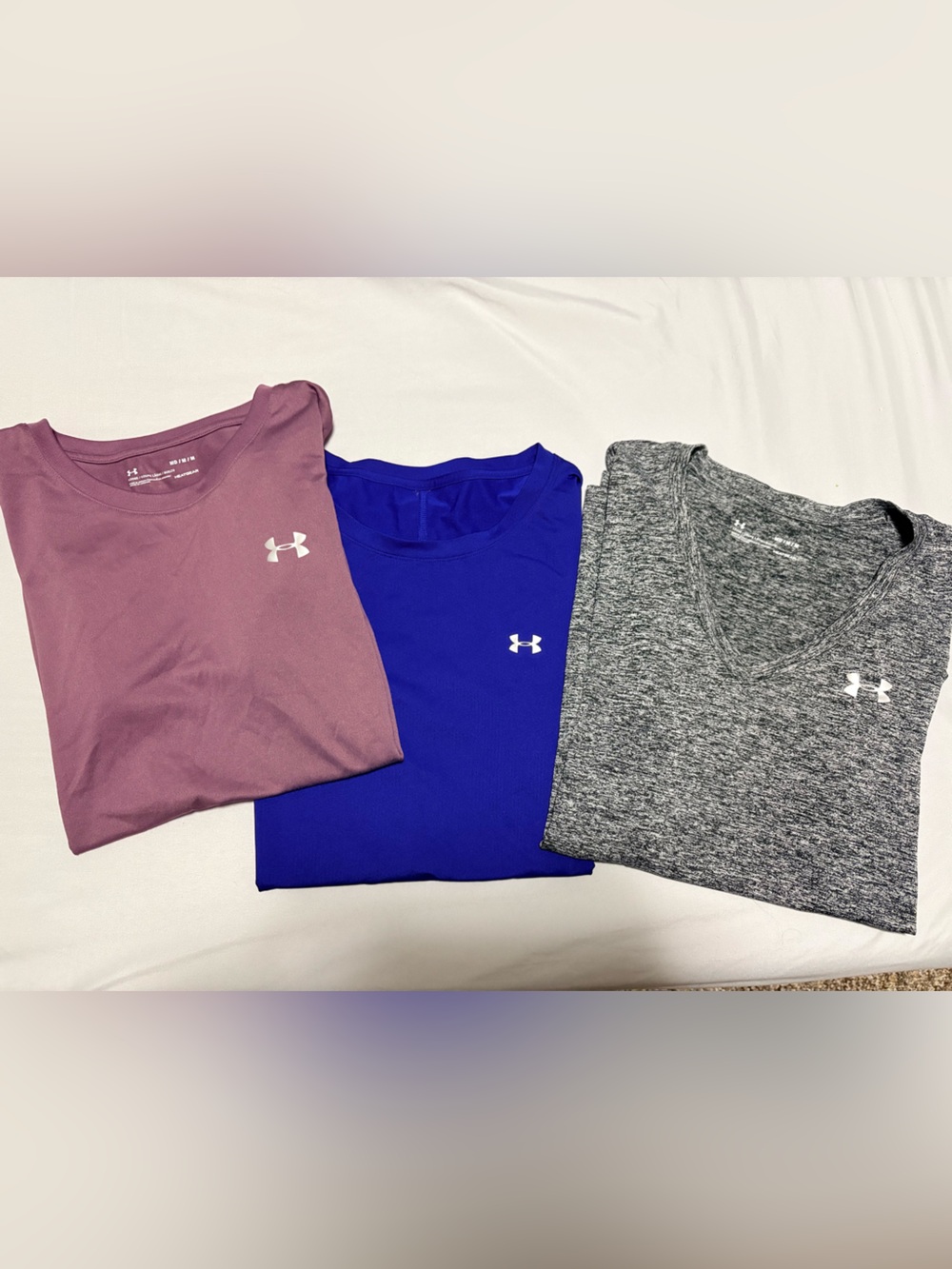 Lot of 3 underarmour athletic t-shirts